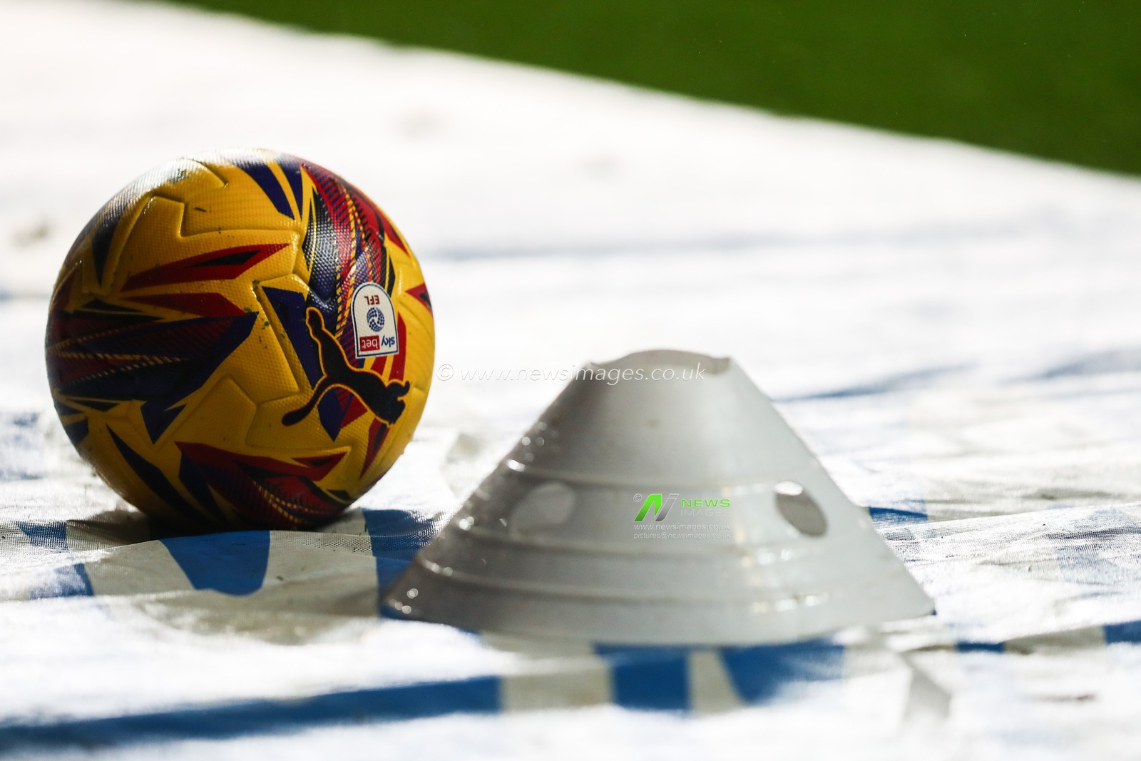 The Sky Bet EFL multi winter match ball during the Sky Bet Championship match Coventry City vs Derby County at Coventry Building Society Arena, Coventry, United Kingdom, 6th November 2024

(Photo by Gareth Evans/News Images)