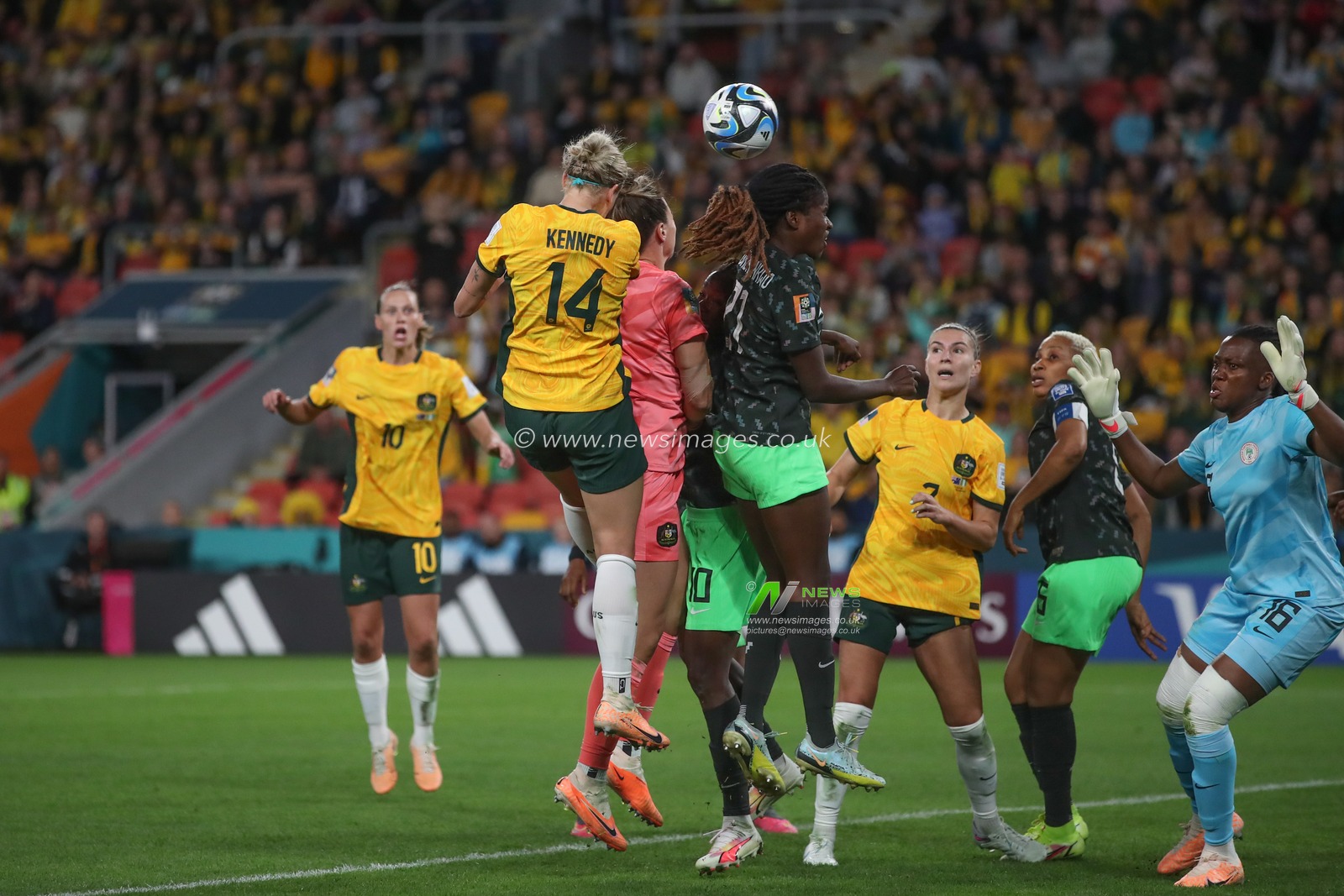 Alanna Kennedy #14 of Australia scores to make it 2-3 during the FIFA Women's World Cup 2023 Group B match Australia Women vs Nigeria Women at Suncorp Stadium, Brisbane, Australia, 27th July 2023

(Photo by Patrick Hoelscher/News Images)