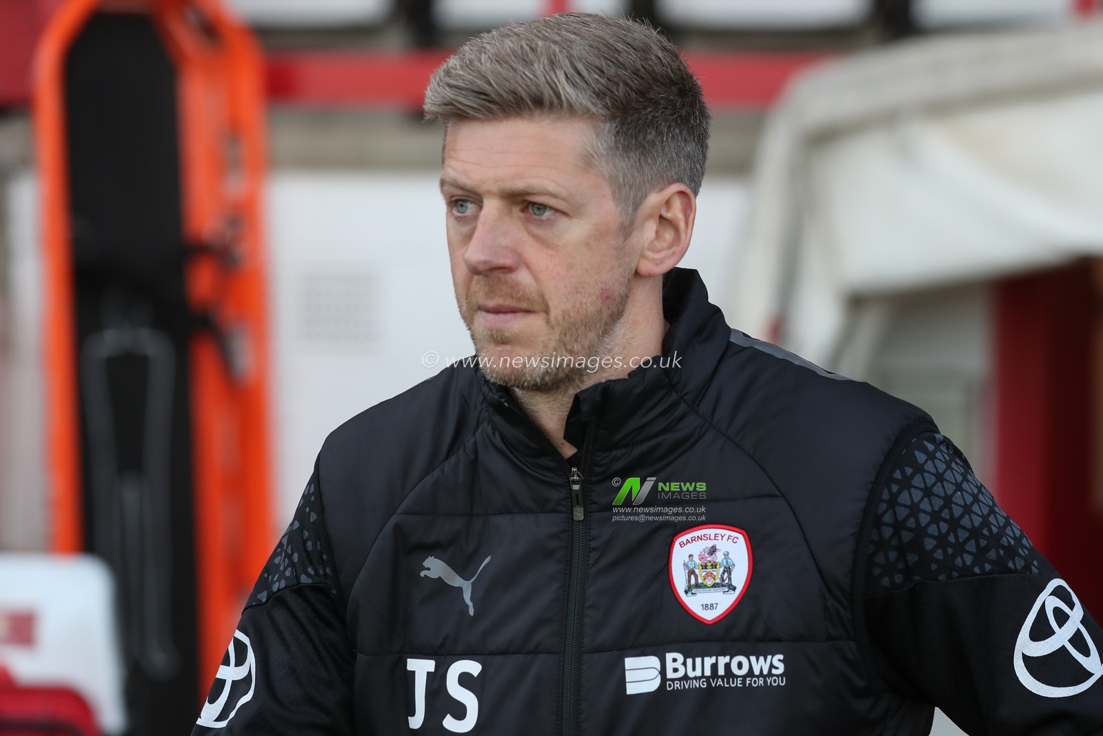Jon Stead first team coach of Barnsley arrives during the Sky Bet League 1 match Stevenage vs Barnsley at Lamex Stadium, Stevenage, United Kingdom, 9th April 2024

(Photo by Alfie Cosgrove/News Images)
