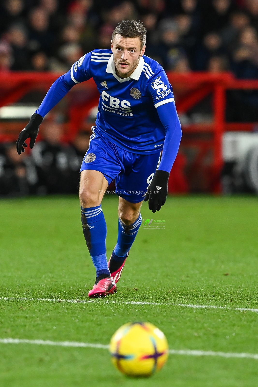 Jamie Vardy #9 of Leicester City during the Premier League match Nottingham Forest vs Leicester City at City Ground, Nottingham, United Kingdom, 14th January 2023

(Photo by Craig Thomas/News Images)