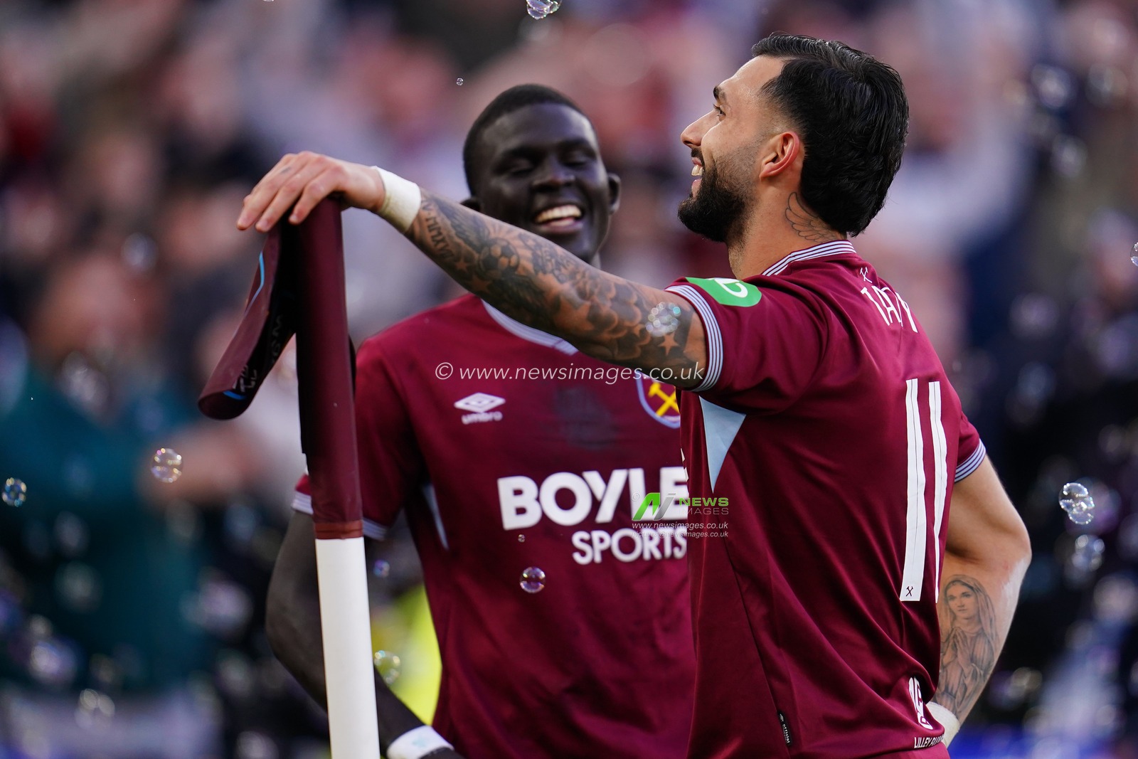 Valentin Castellanos of West Ham United during the Emirates FA Cup Quarter-Final match West Ham United vs Leeds United at London Stadium, London, United Kingdom on 04 April 2026

(Photo by Harvey Murphy/News Images)