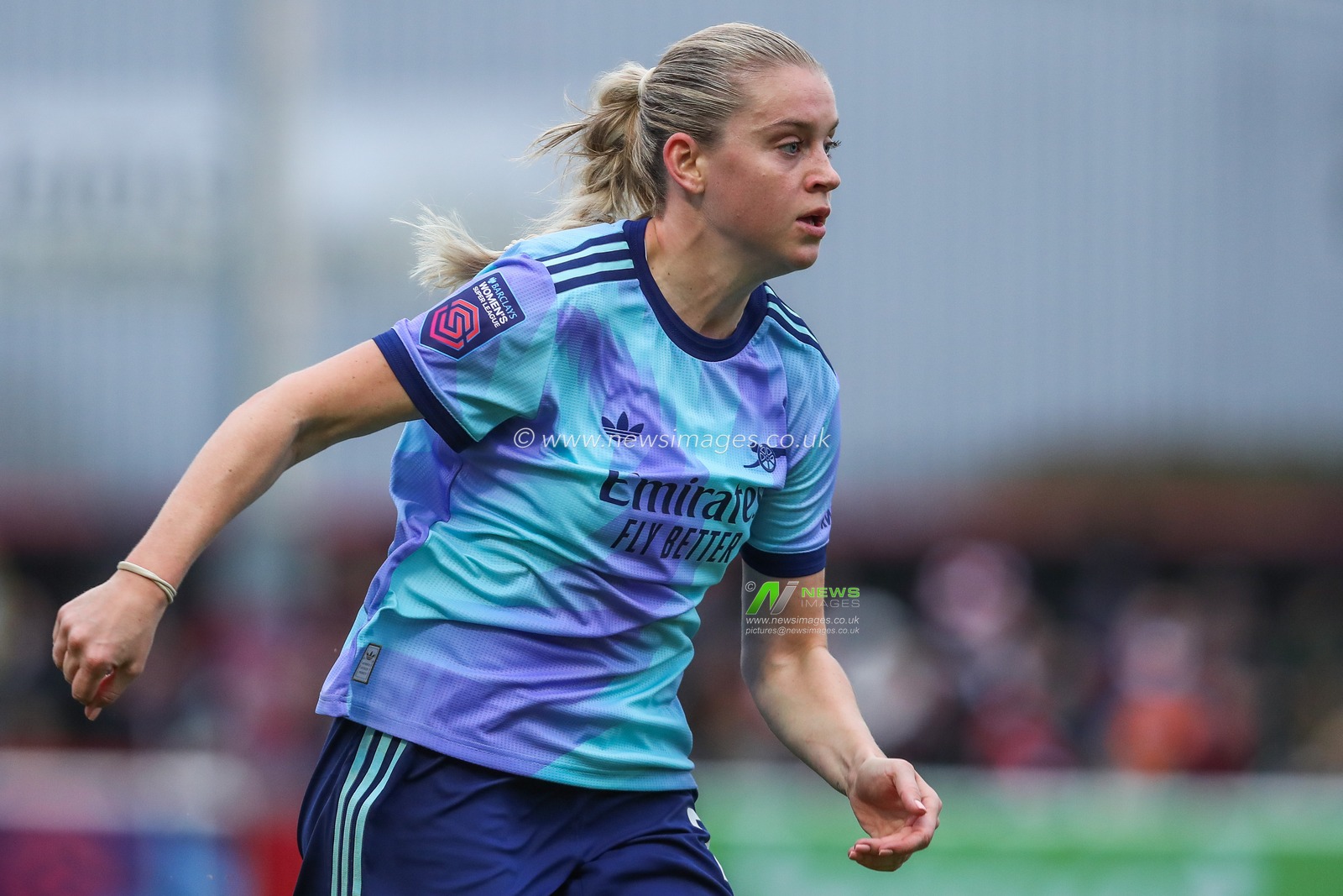 Alessia Russo of Arsenal in action during the Barclays Women's Super League match West Ham United Women vs Arsenal Women at Chigwell Construction Stadium, Dagenham, United Kingdom, 20th October 2024

(Photo by Izzy Poles/News Images)