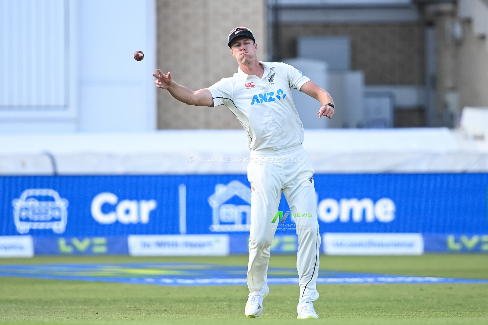 Kyle Jamieson of New Zealand throws the ball during day 2 of the 2nd Test between the New Zealand Blackcaps and England at Trent Bridge Cricket Ground, Nottingham, England on Saturday 11 June 2022.
New Zealand tour of England 2022.
 Â© Craig Thomas / www.photosport.nz