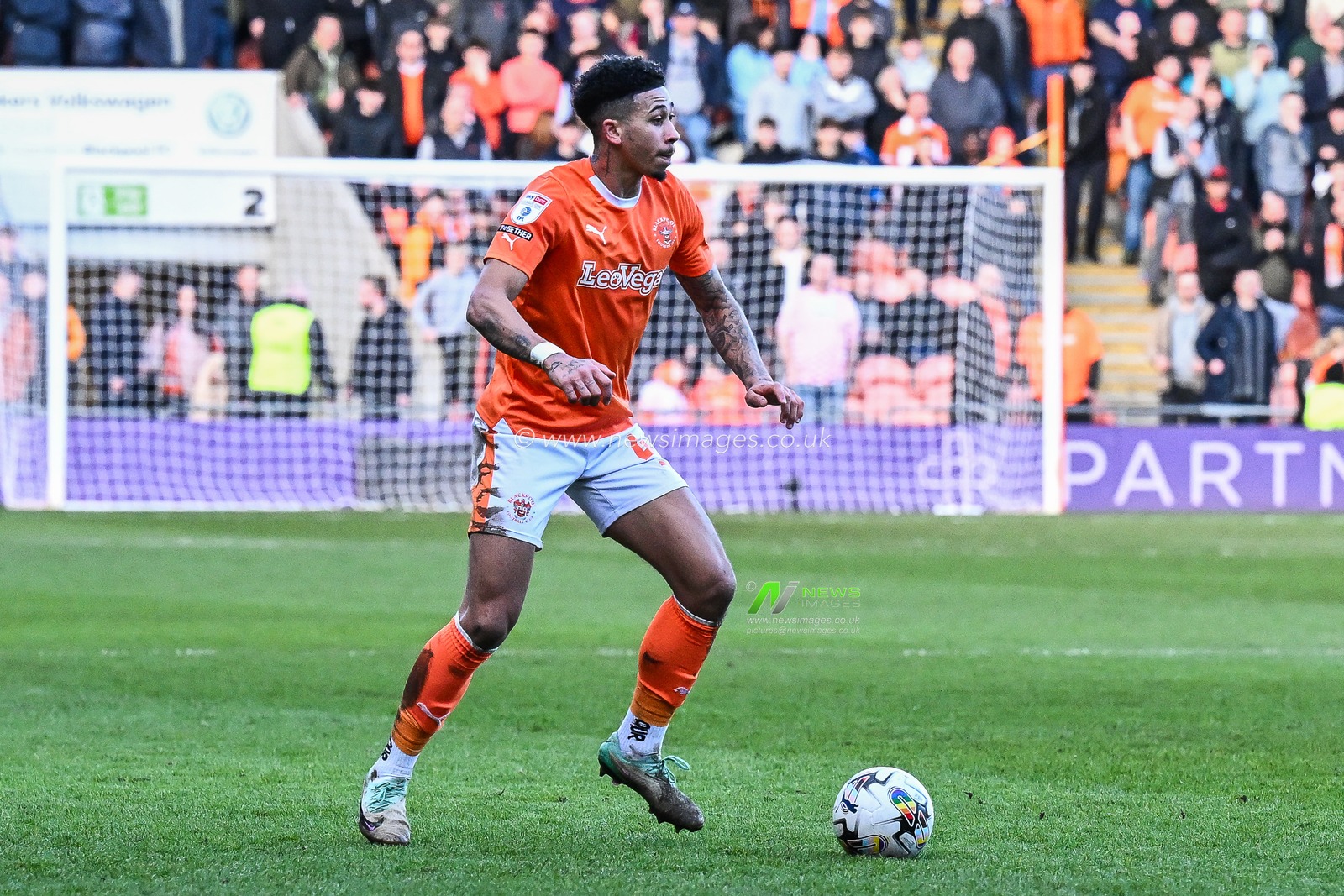 Jordan Lawrence-Gabriel of Blackpool in action during the Sky Bet League 1 match Blackpool vs Bolton Wanderers at Bloomfield Road, Blackpool, United Kingdom, 24th February 2024

(Photo by Craig Thomas/News Images)