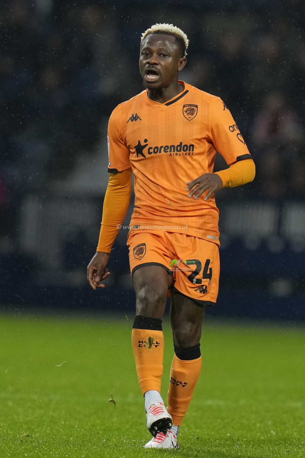 Jean MichaÃ«l Seri #24 of Hull City during the Sky Bet Championship match West Bromwich Albion vs Hull City at The Hawthorns, West Bromwich, United Kingdom, 4th November 2023

(Photo by Steve Flynn/News Images)
