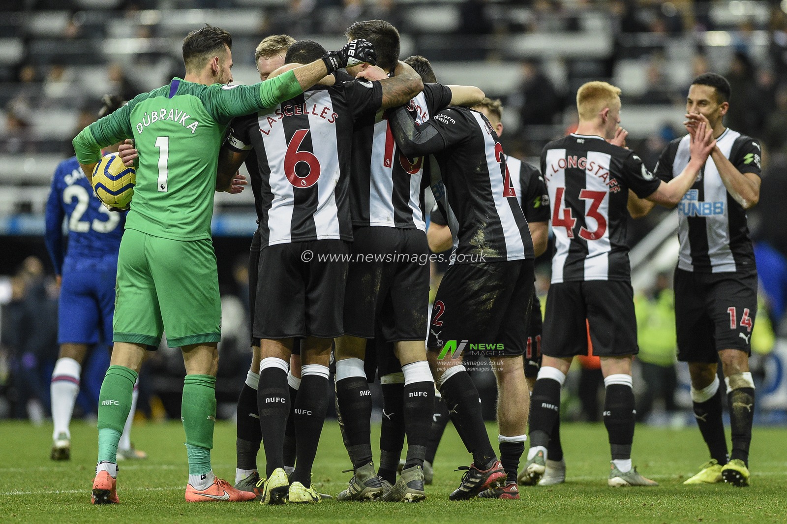 18th January 2020, St. James's Park, Newcastle, England; Premier League, Newcastle United v Chelsea : Newcastle United players celebrate their win at full-time

Credit: Iam Burn/News Images