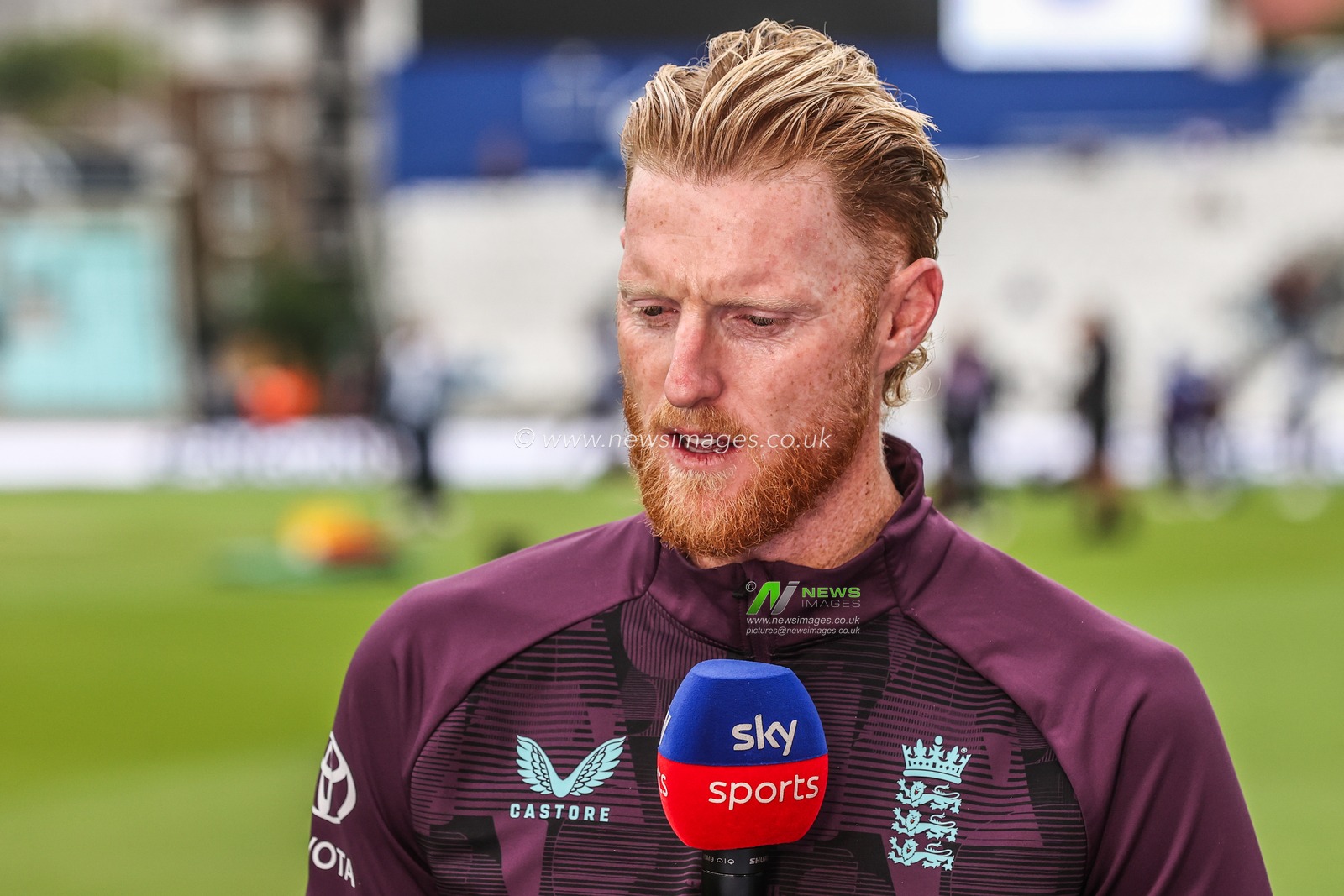 England captain Ben Stokes speaks to Broadcaster Michael Athertonand Ian Ward ahead of the Rothesay 5th Rothesay Test Day 1 Match England v India at The Kia Oval, London, United Kingdom, 31st July 2025

(Photo by Alfie Cosgrove/News Images)