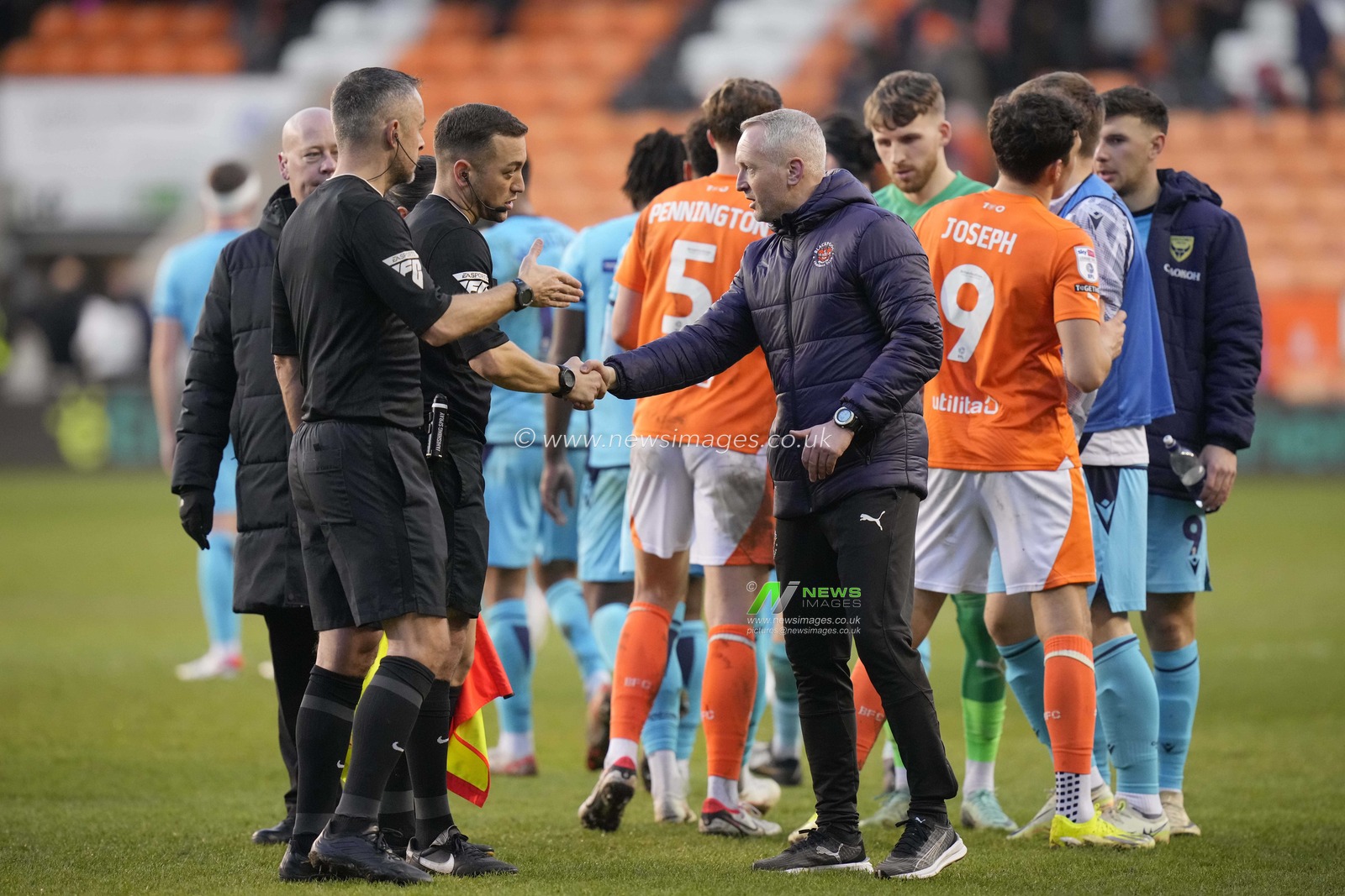 Neil Critchley, manager of Blackpool speaks with Referee Paul Howard after the Sky Bet League 1 match Blackpool vs Oxford United at Bloomfield Road, Blackpool, United Kingdom, 10th February 2024

(Photo by Steve Flynn/News Images)