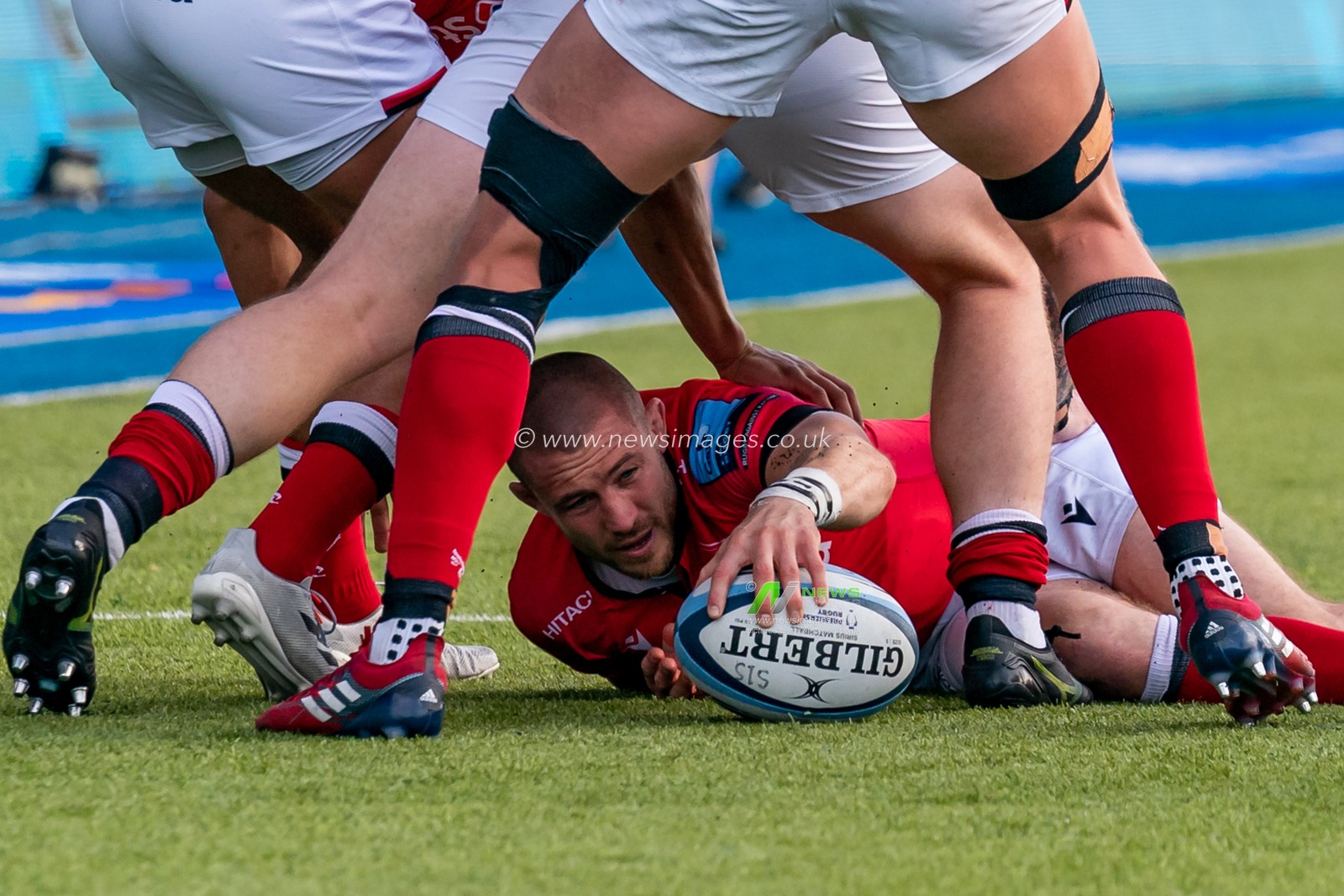 Mike Brown #15 of Newcastle Falcons in action