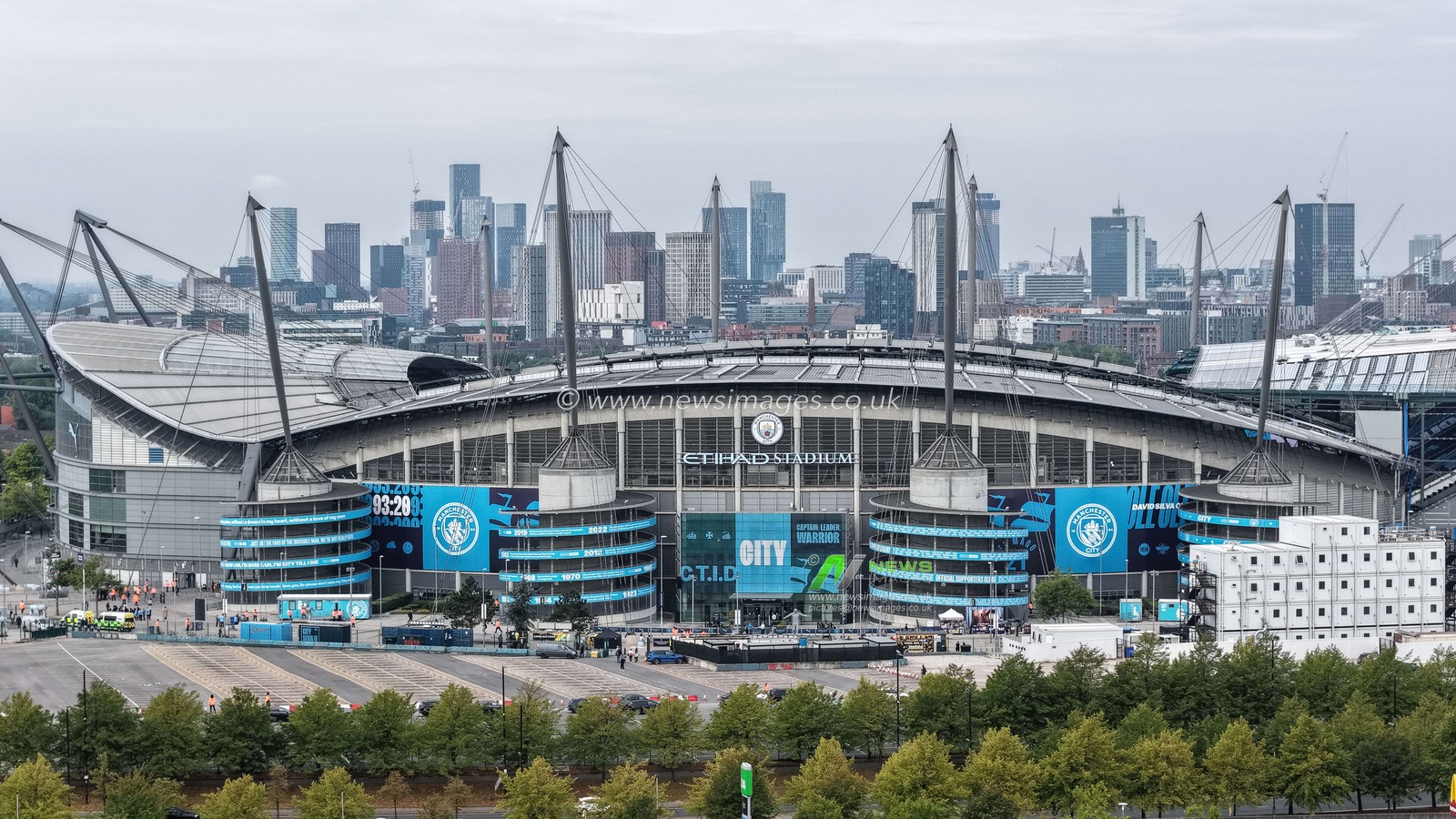 An aerial view of the Etihad Stadium during the Premier League match Manchester City vs Tottenham Hotspur at Etihad Stadium, Manchester, United Kingdom, 23rd August 2025

(Photo by Mark Cosgrove/News Images)
