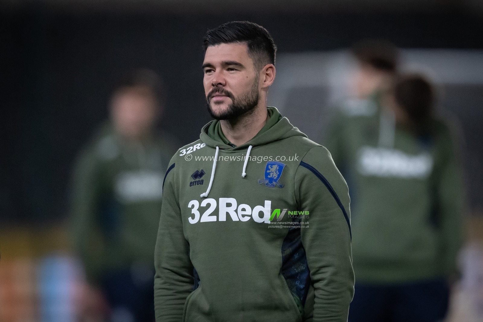Alex Mowatt #4 of Middlesbrough arrives at The MKM Stadium ahead of the Sky Bet Championship match Hull City vs Middlesbrough at MKM Stadium, Hull, United Kingdom, 1st November 2022

(Photo by James Heaton/News Images)