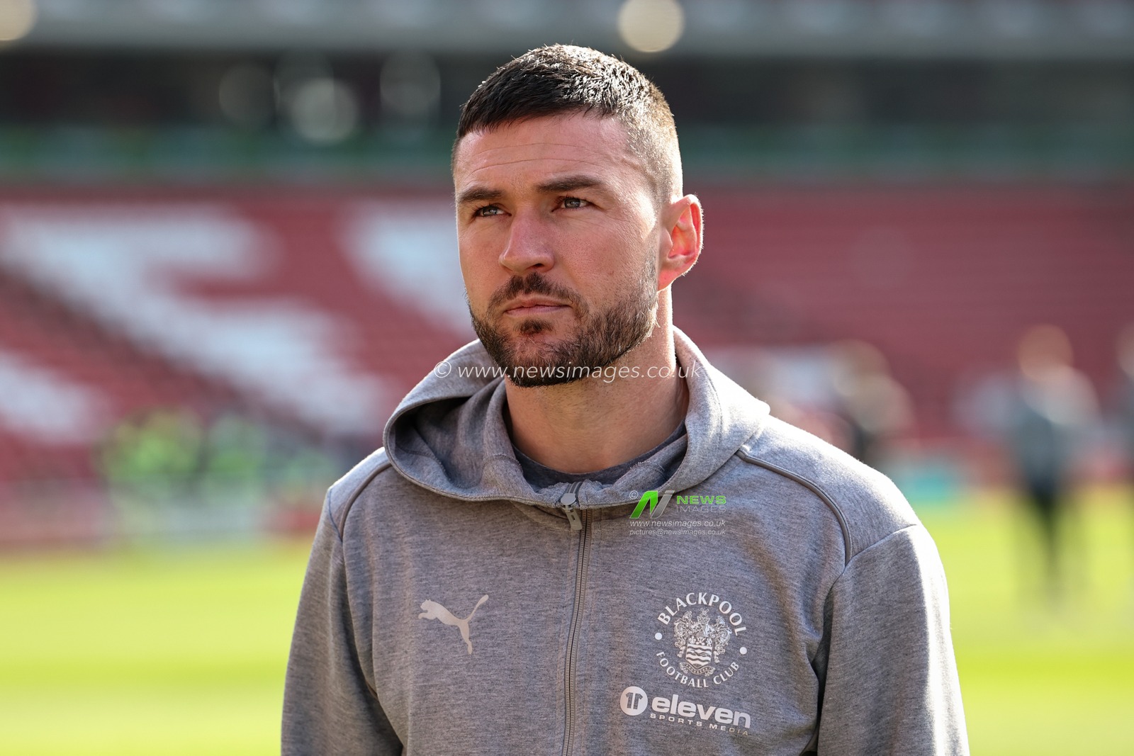 Richard O'Donnell of Blackpool arrives at Oakwell during the Sky Bet League 1 match Barnsley vs Blackpool at Oakwell, Barnsley, United Kingdom, 8th March 2025

(Photo by Mark Cosgrove/News Images)