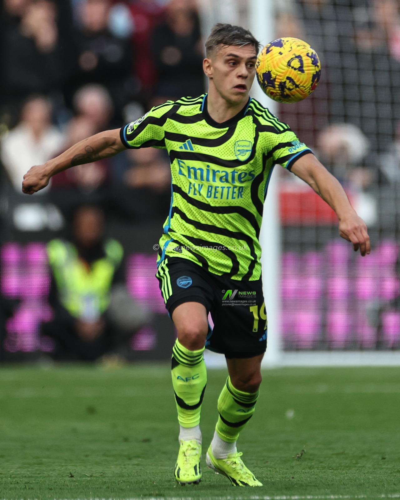 Leandro Trossard of Arsenal in action during the Premier League match West Ham United vs Arsenal at London Stadium, London, United Kingdom, 11th February 2024

(Photo by Mark Cosgrove/News Images)
