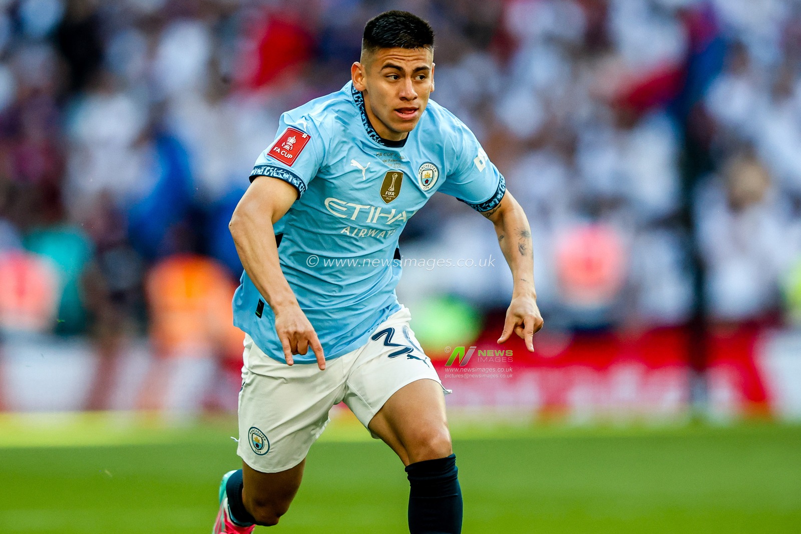 Claudio Echeverri of Manchester City in action during the Emirates FA Cup Final match Crystal Palace vs Manchester City at Wembley Stadium, London, United Kingdom, 17th May 2025

(Photo by Alfie Cosgrove/News Images)