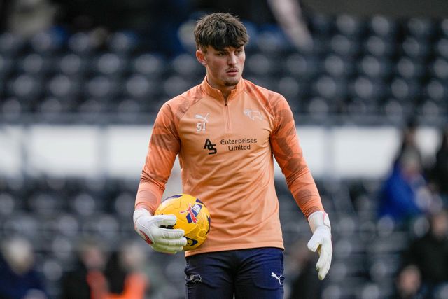 Derby County goalkeeper Harley Price in the pregame warmup session  during the Sky Bet Championship match Derby County vs Swansea City at Pride Park Stadium, Derby, United Kingdom on 14 February 2026

(Photo by Maynard Manyowa/News Images)