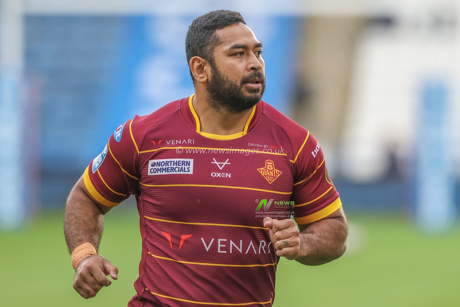 Seb Ikahihifo of Huddersfield Giants during pre-game warm up during the Betfred Super League Round 26 match Huddersfield Giants vs Warrington Wolves at John Smith's Stadium, Huddersfield, United Kingdom, 14th September 2024

(Photo by Alfie Cosgrove/News Images)