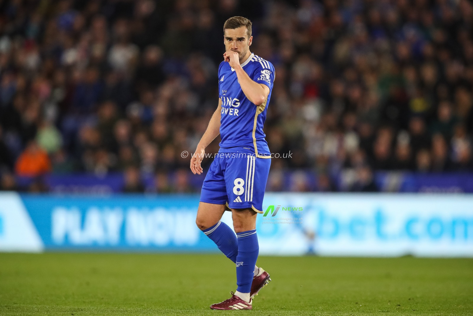 Harry Winks of Leicester City during the Sky Bet Championship match Leicester City vs Southampton at King Power Stadium, Leicester, United Kingdom, 23rd April 2024

(Photo by Gareth Evans/News Images)