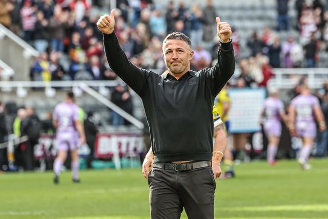 Sam Burgess Head Coach of Warrington Wolves applauds the fans after the game during the Betfred Magic Weekend 2025 match Wigan Warriors vs Warrington Wolves at St. James's Park, Newcastle, United Kingdom, 4th May 2025

(Photo by Mark Cosgrove/News Images)