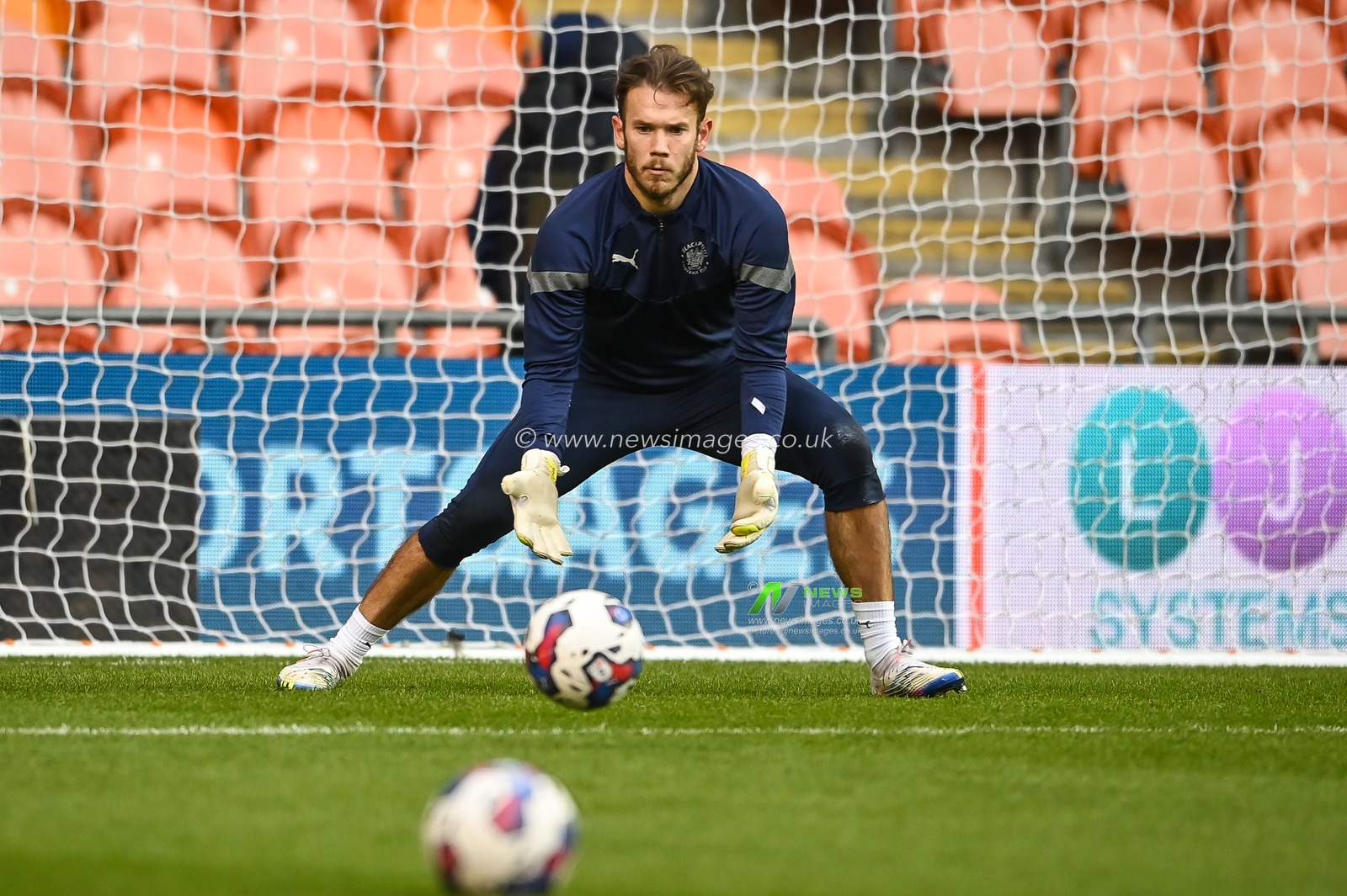 Chris Maxwell #1 of Blackpool during the pre-game warmup  Sky Bet Championship match Blackpool vs Birmingham City at Bloomfield Road, Blackpool, United Kingdom, 10th December 2022

(Photo by Craig Thomas/News Images)