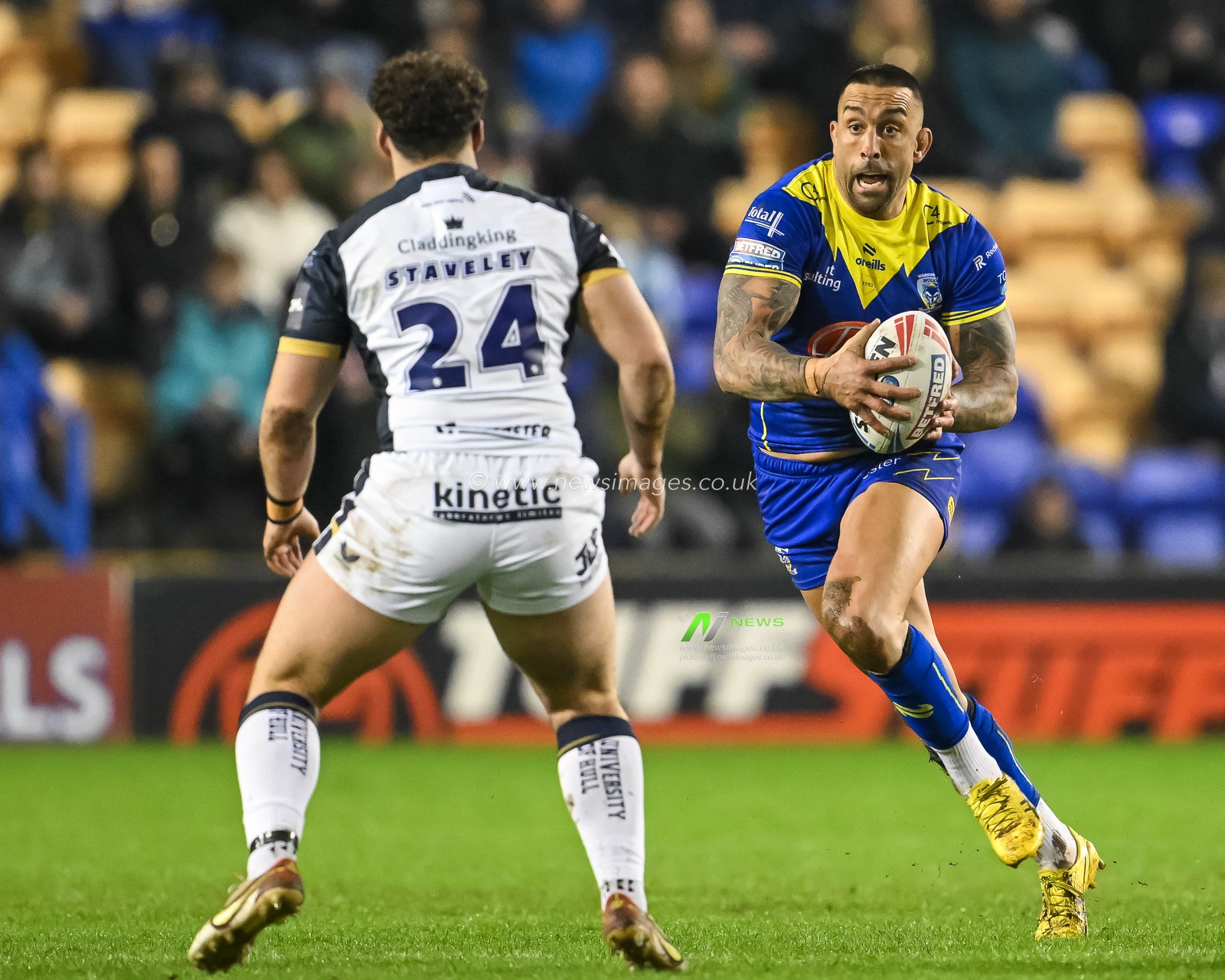 Paul Vaughan of Warrington Wolves makes a break during the Betfred Super League Round 2 match Warrington Wolves vs Hull FC at Halliwell Jones Stadium, Warrington, United Kingdom, 23rd February 2024

(Photo by Craig Thomas/News Images)
