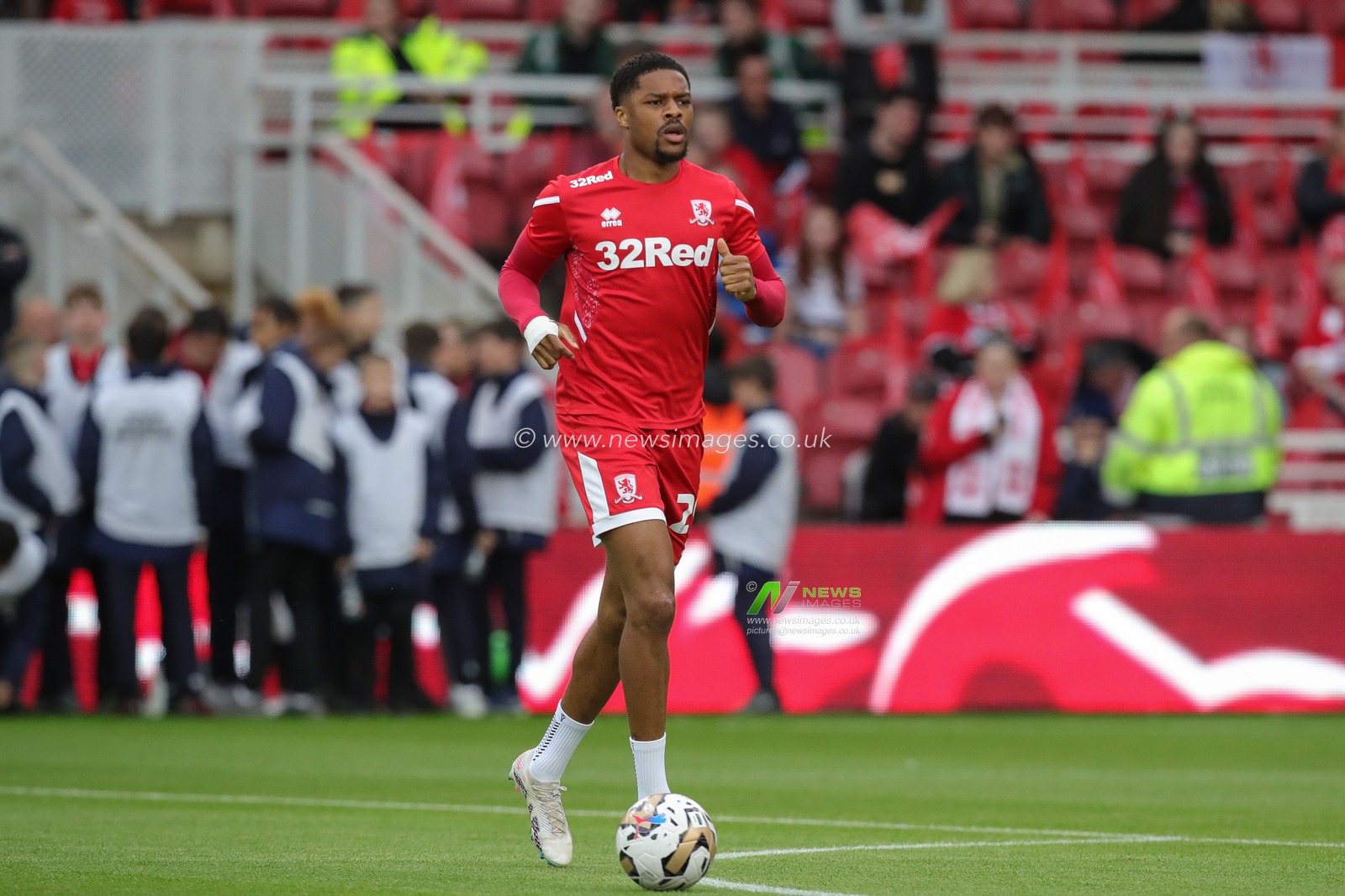 Chuba Akpom #29 of Middlesbrough during the pre match warm up ahead of the Sky Bet Championship Play-Off match Middlesbrough vs Coventry City at Riverside Stadium, Middlesbrough, United Kingdom, 17th May 2023

(Photo by James Heaton/News Images)