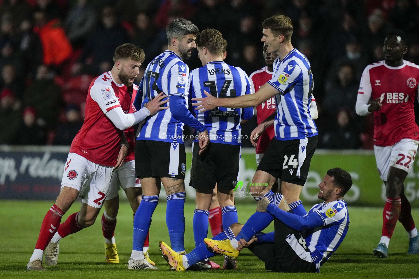 Shaun Rooney #25 of Fleetwood Town shouts at Marvin Johnson #18 of Sheffield Wednesday after Rooney was sent off for a tackle on Johnson during the Sky Bet League 1 match Fleetwood Town vs Sheffield Wednesday at Highbury Stadium, Fleetwood, United Kingdom, 26th December 2022

(Photo by Steve Flynn/News Images)