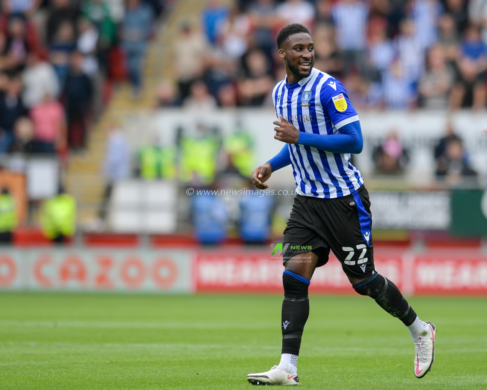 Cheyenne Dunkley #22 of Sheffield Wednesday in action during the game