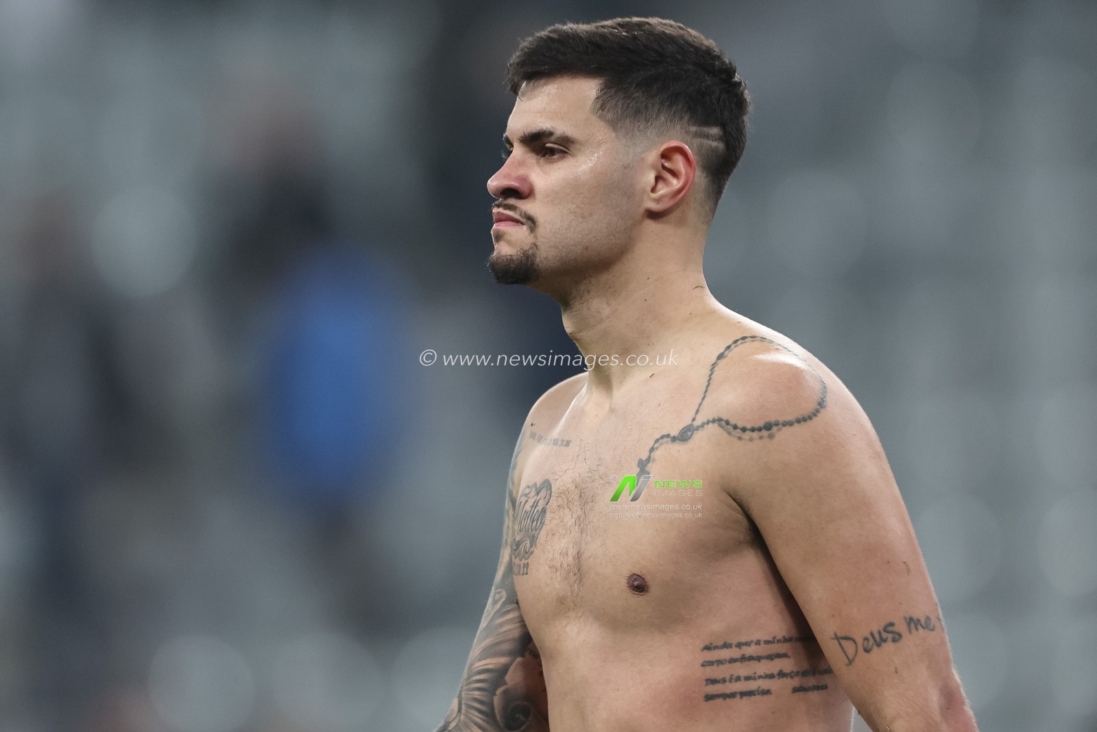 A dejected Bruno GuimarÃ£es of Newcastle United after the final whistle during the Premier League match Newcastle United vs Everton at St. James's Park, Newcastle, United Kingdom, 2nd April 2024

(Photo by Mark Cosgrove/News Images)