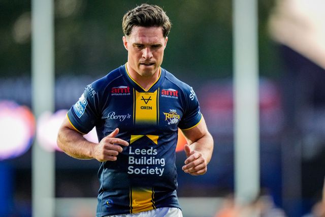 Brodie Croft of Leeds Rhinos during the Betfred Super League round 9 match Leeds Rhinos vs Catalans Dragons at AMT Headingley Stadium, Leeds, United Kingdom on 24 April 2026

(Photo by Maynard Manyowa/News Images)