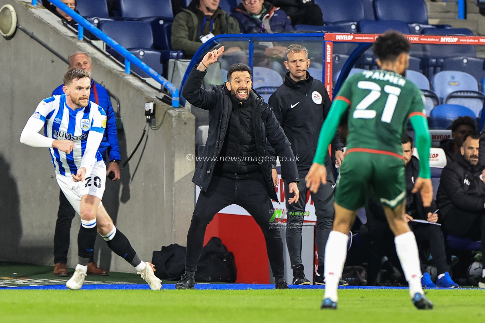 Carlos CorberÃ¡n manager of Huddersfield Town reacts during the game