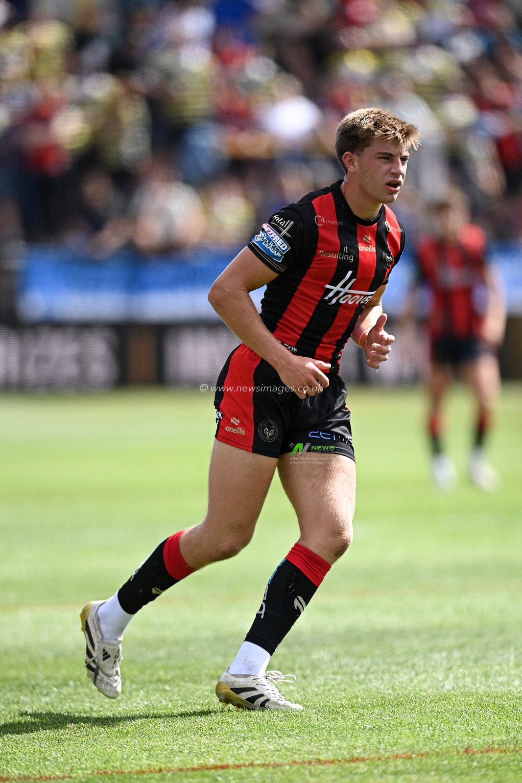 Ewan Irwin of Warrington Wolves during the Betfred Super League round 21 match Castleford Tigers vs Warrington Wolves at OneBore Stadium, Castleford, Untied Kingdom on 01 August 2026

(Photo by Ben Roberts/News Images)
