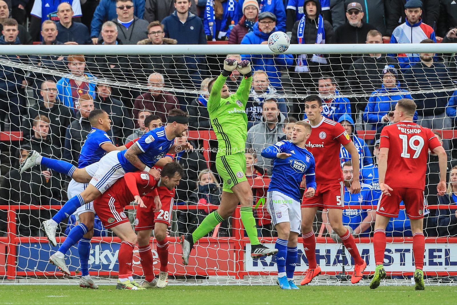 20th October 2019, The Wham Stadium, Accrington, England; Sky Bet League 1, Accrington Stanley v Ipswich Town : Dimitar Evtimov of Accrington Stanley punches the ball out 

Credit: Mark Cosgrove/News Images