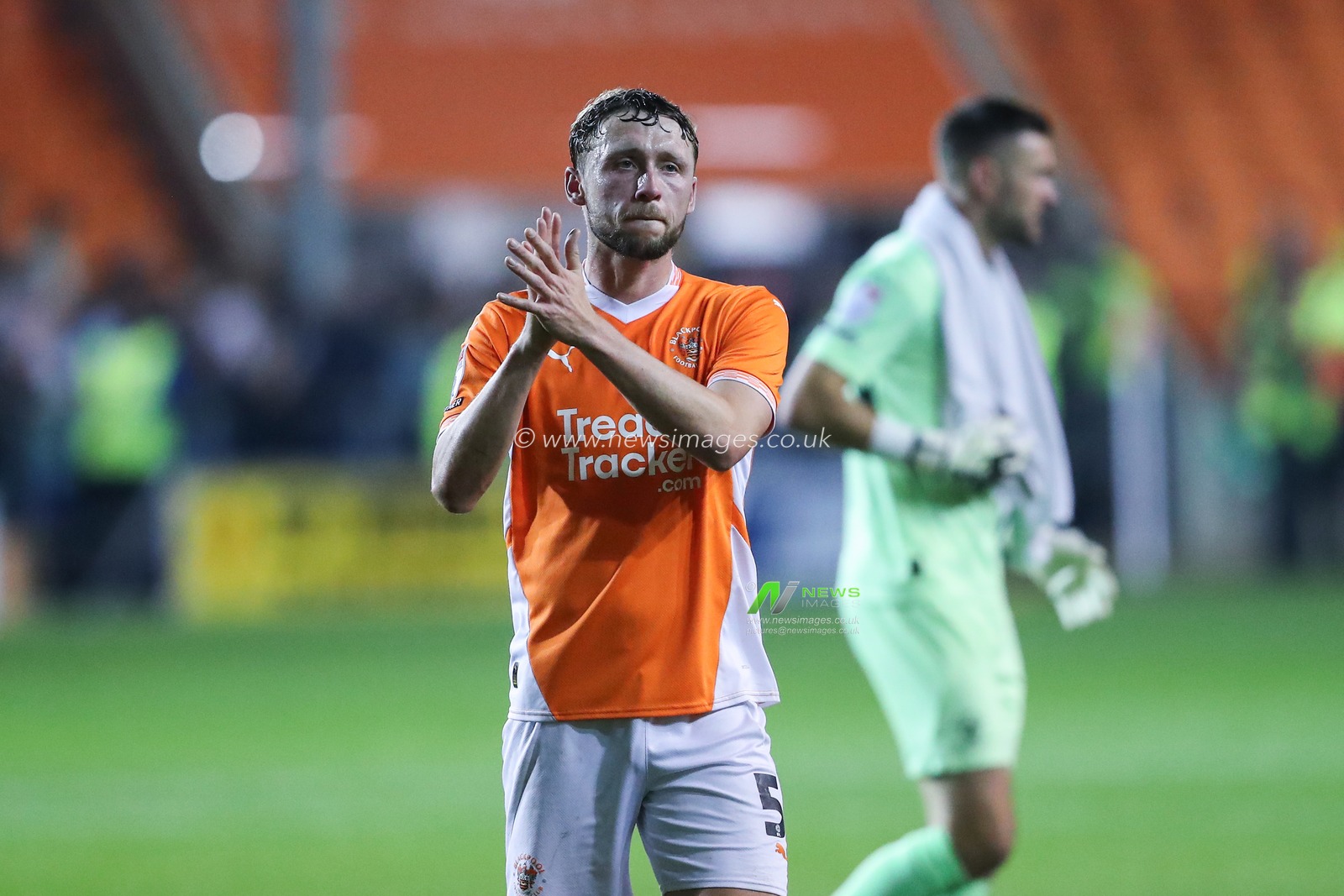 Matthew Pennington of Blackpool applauds the home fans after the Carabao Cup match Blackpool vs Sheffield Wednesday at Bloomfield Road, Blackpool, United Kingdom, 17th September 2024

(Photo by Gareth Evans/News Images)