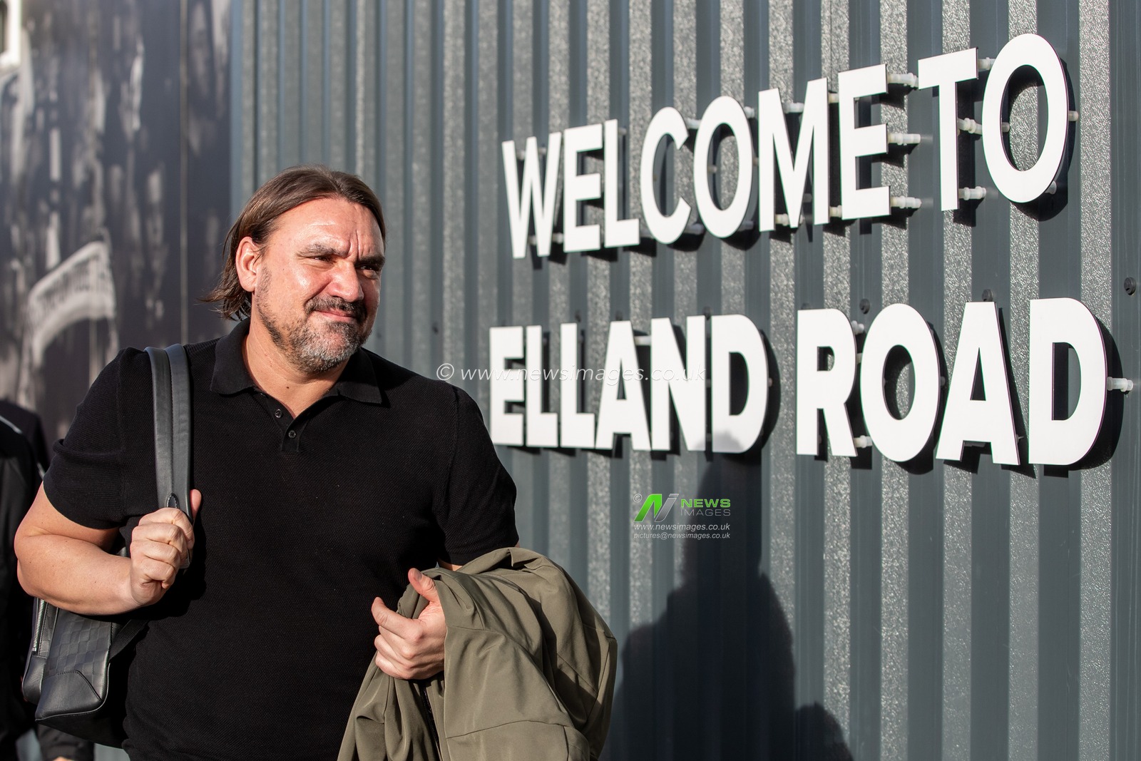 Daniel Farke manager of Leeds United arrives at Elland Road Stadium ahead of the Emirates FA Cup  Fourth Round match Leeds United vs Plymouth Argyle at Elland Road, Leeds, United Kingdom, 27th January 2024

(Photo by James Heaton/News Images)