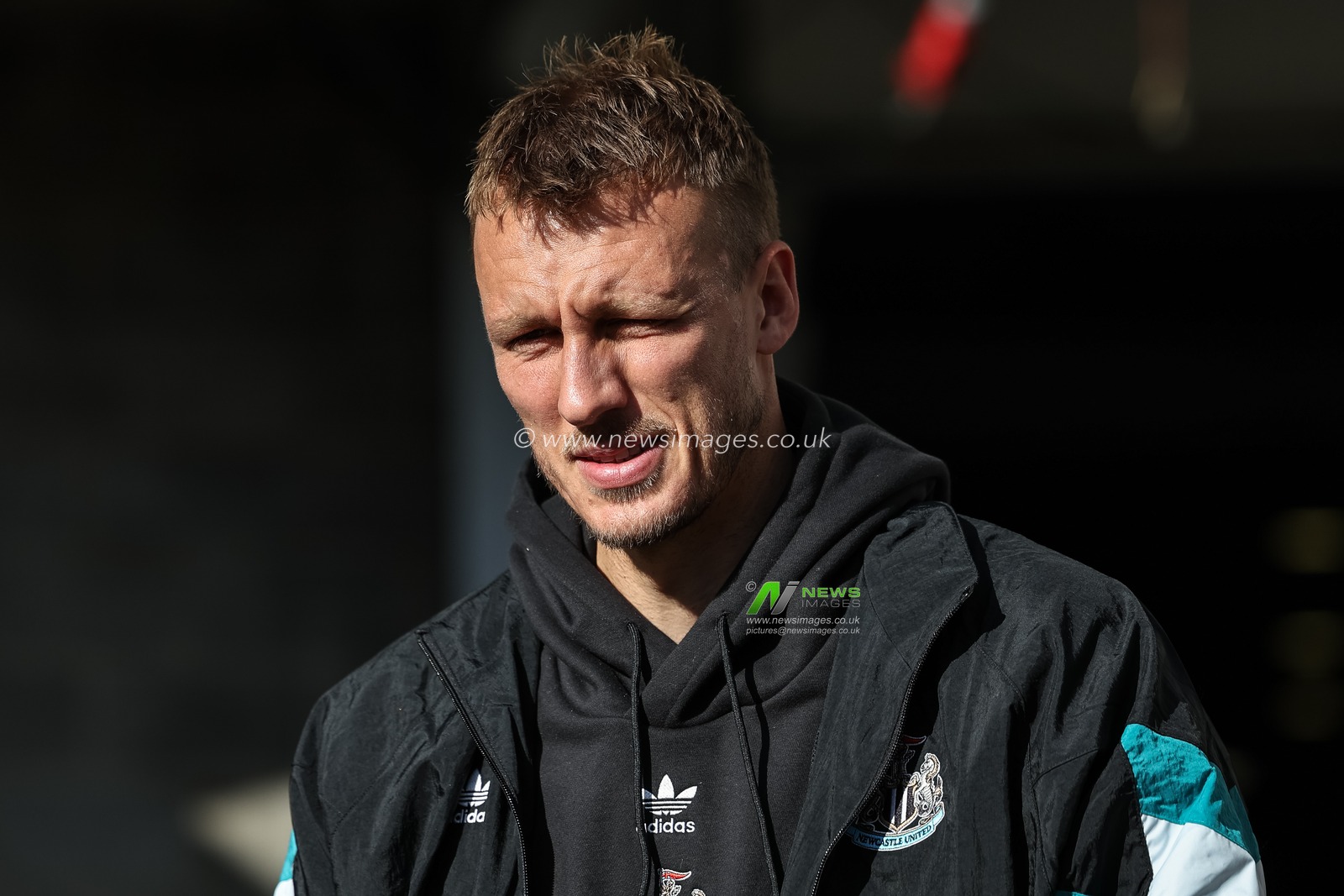 Dan Burn of Newcastle United arrives during the Premier League match Newcastle United vs Manchester City at St. James's Park, Newcastle, United Kingdom, 28th September 2024

(Photo by Mark Cosgrove/News Images)