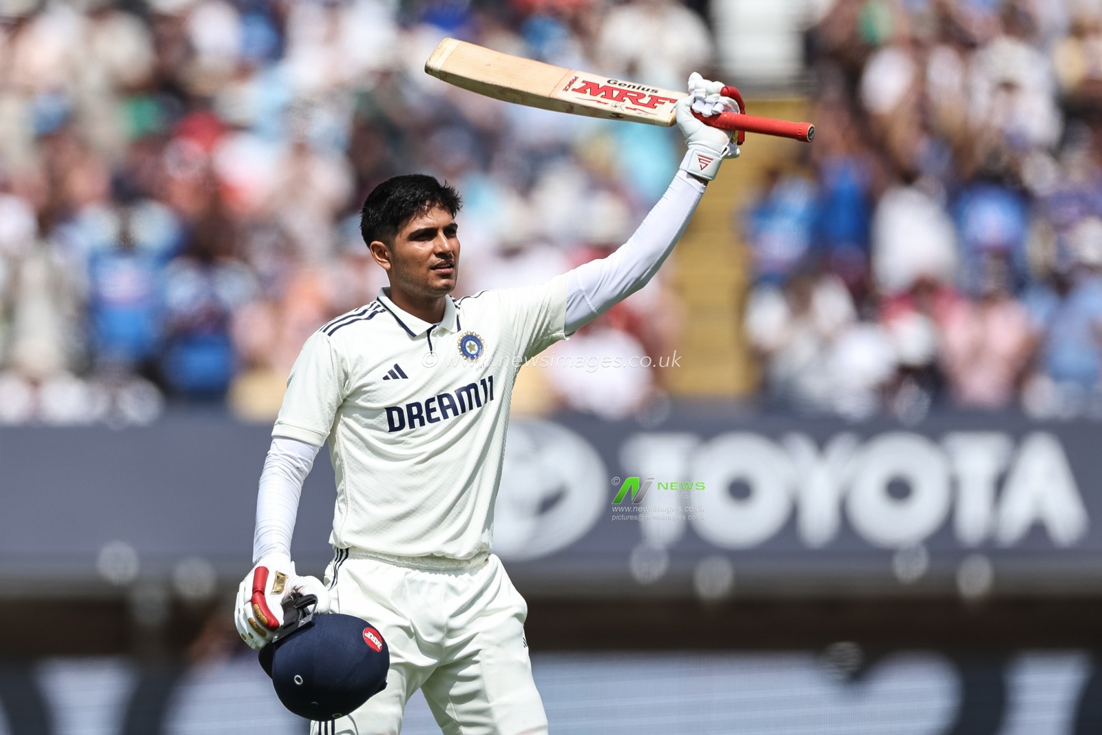 India captain Shubman Gill celebrates his double century as he tallies up 200 runs during the 2nd Rothesay Test Match day 2 England vs India at Edgbaston, Birmingham, United Kingdom, 3rd July 2025

(Photo by Mark Cosgrove/News Images)
