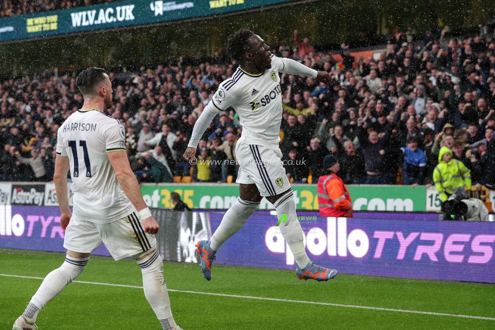 Wilfried Gnonto #29 of Leeds United celebrates in front of the travelling Leeds fans for the first goal during the Premier League match Wolverhampton Wanderers vs Leeds United at Molineux, Wolverhampton, United Kingdom, 18th March 2023

(Photo by James Heaton/News Images)