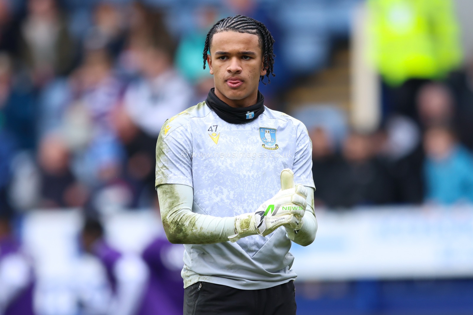 Pierce Charles of Sheffield Wednesday  ahead of the Sky Bet Championship match Sheffield Wednesday vs Sheffield United at Hillsborough, Sheffield, United Kingdom, 16th March 2025

(Photo by Alex Roebuck/News Images)