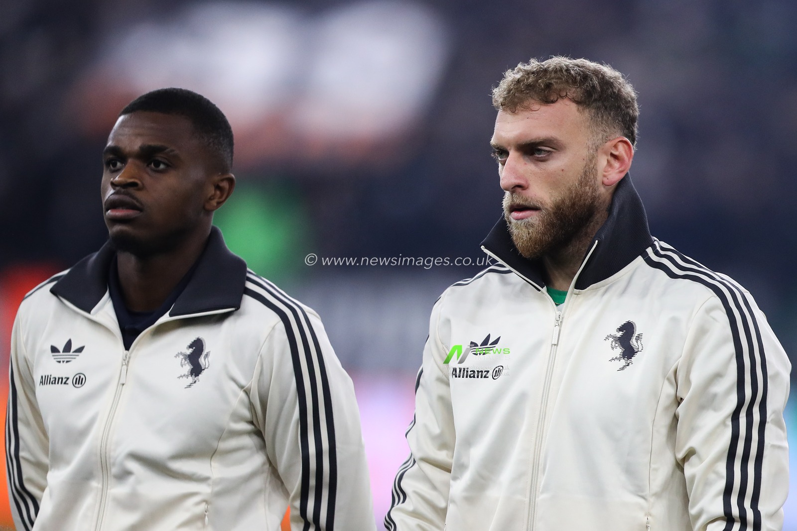 Michele Di Gregorio of Juventus during the UEFA Champions League,League Phase MD5 match Aston Villa vs Juventus at Villa Park, Birmingham, United Kingdom, 27th November 2024

(Photo by Gareth Evans/News Images)