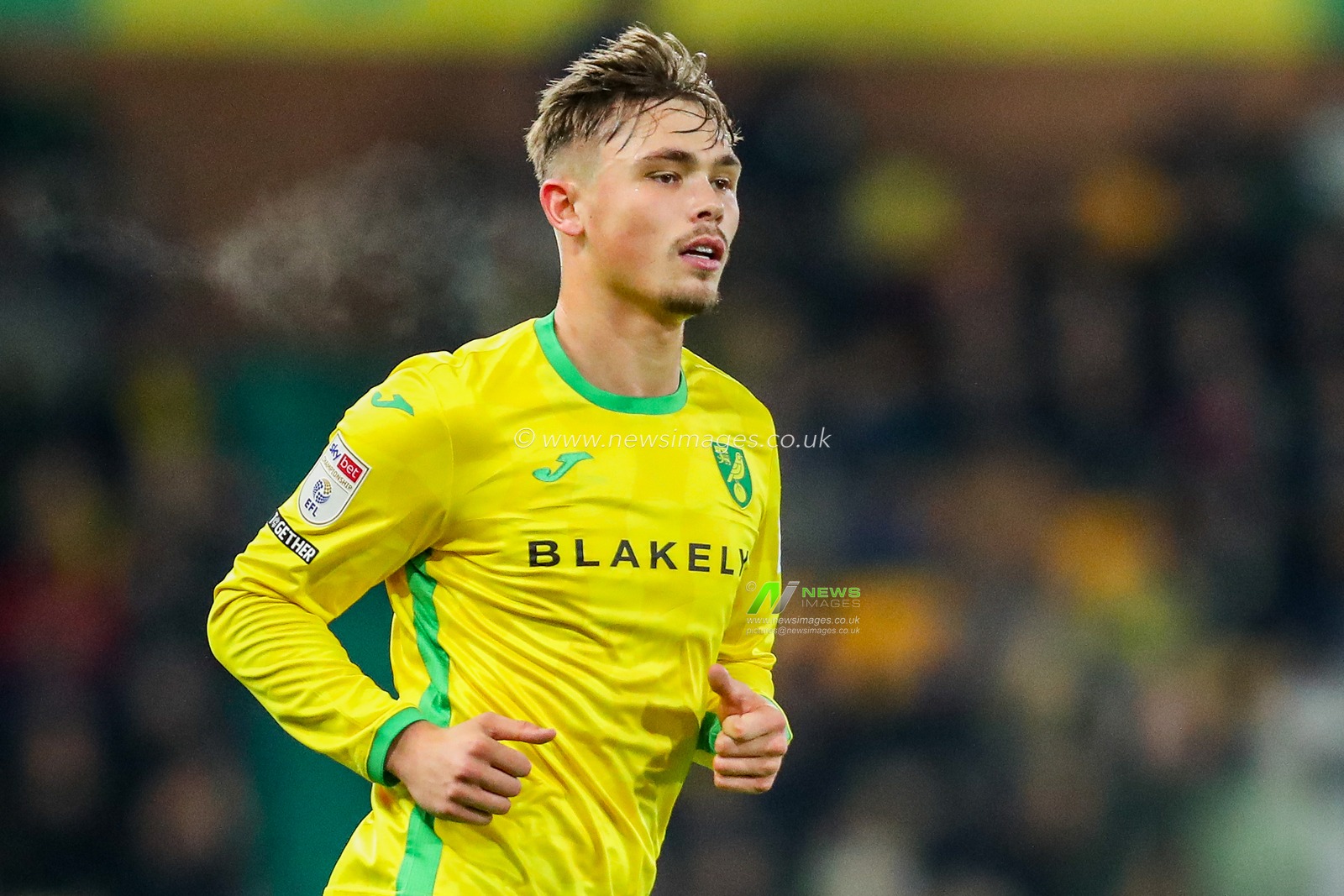Callum Doyle of Norwich City in action during the Sky Bet Championship match Norwich City vs Plymouth Argyle at Carrow Road, Norwich, United Kingdom, 26th November 2024

(Photo by Izzy Poles/News Images)