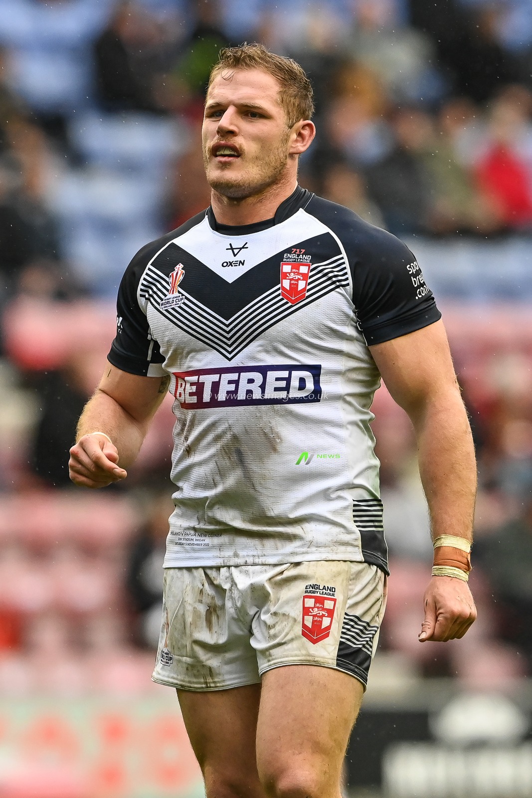 Tom Burgess of England during the Rugby League World Cup 2021 Quarter Final match England vs Papua New Guinea at DW Stadium, Wigan, United Kingdom, 5th November 2022

(Photo by Craig Thomas/News Images)