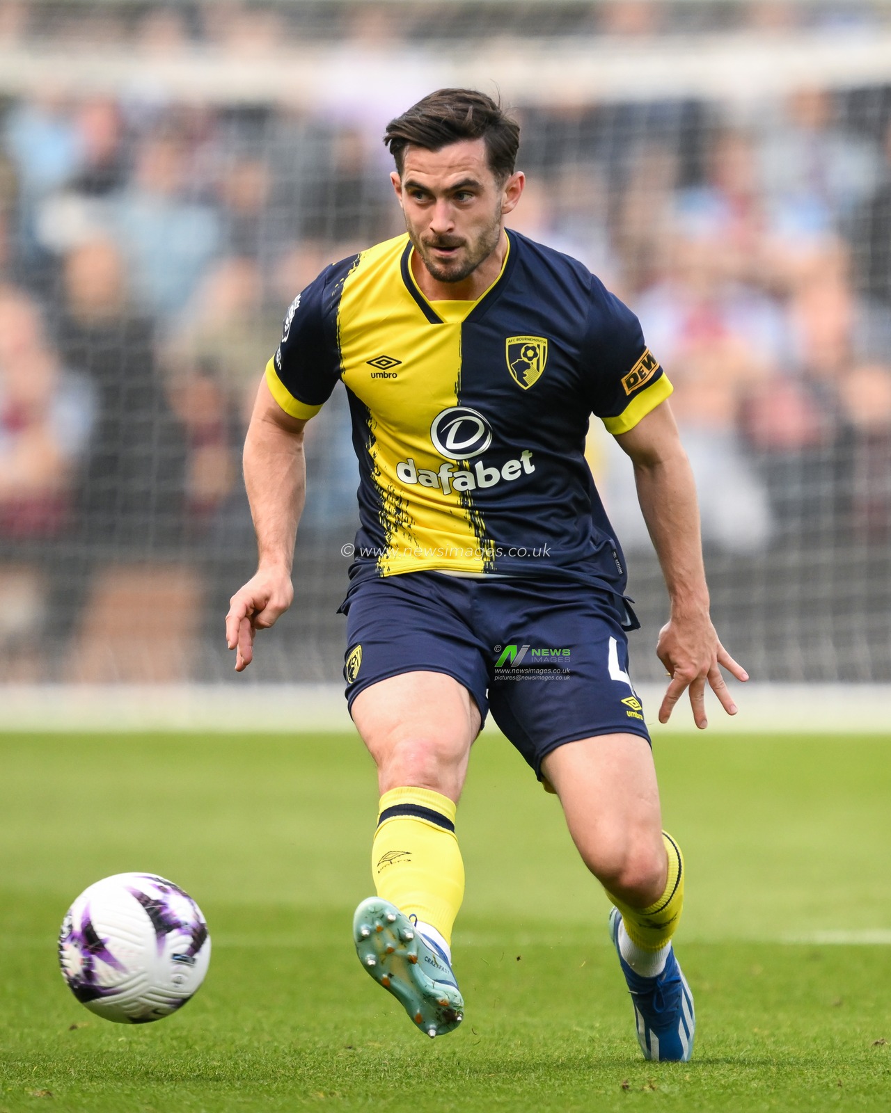 Lewis Cook of Bournemouth passes the ball during the Premier League match Aston Villa vs Bournemouth at Villa Park, Birmingham, United Kingdom, 21st April 2024

(Photo by Craig Thomas/News Images)