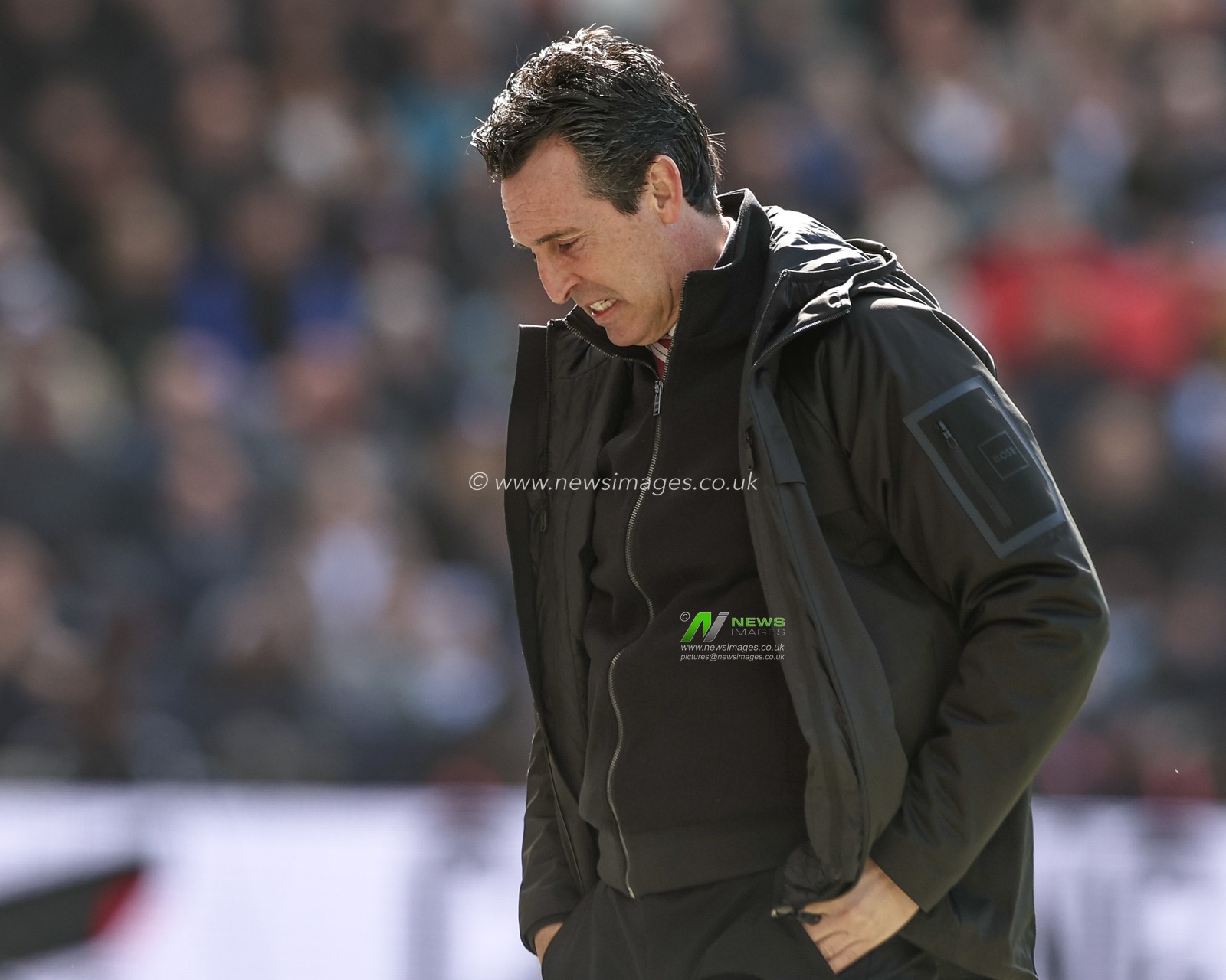 Unai Emery manager of Aston Villa reacts in the technical area during the Emirates FA Cup Quarter-finals match Preston North End vs Aston Villa at Deepdale, Preston, United Kingdom, 30th March 2025

(Photo by Mark Cosgrove/News Images)