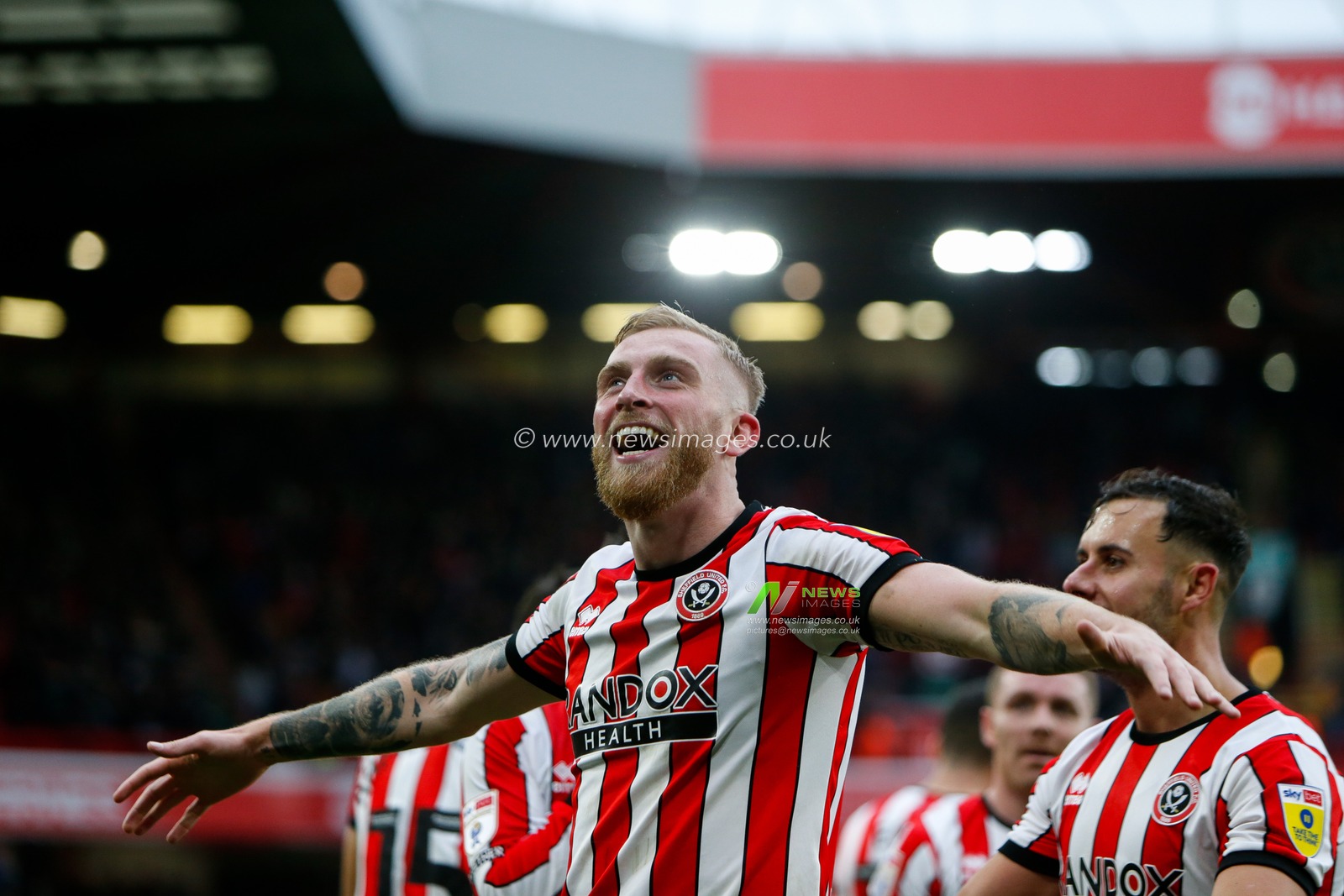 Oliver McBurnie #9 of Sheffield United Celebrates scoring a goal to make it 5-2 during the Sky Bet Championship match Sheffield United vs Burnley at Bramall Lane, Sheffield, United Kingdom, 5th November 2022

(Photo by Ben Early/News Images)