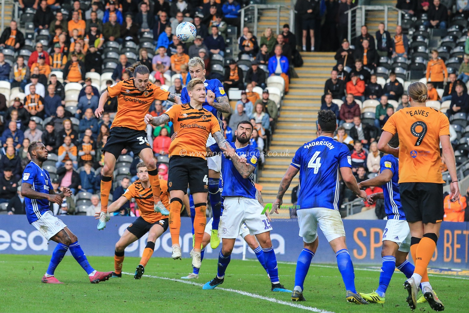 28th September 2019, KCOM Stadium, Hull , England; Sky Bet Championship Football, Hull City vs Cardiff City; Jackson Irvine (36) 0f Hull City and Jordy De Wijs (4) of Hull City challenge for the ball

Credit:   David Greaves/News Images

English Football League images are subject to DataCo Licence