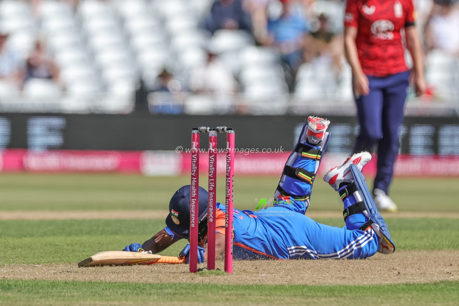 Deepti Sharma of India in action Smriti Mandhana of India leaves the field of play after been dismissed during the 1st Vitality IT20 England Women vs India Women at Trent Bridge, Nottingham, United Kingdom, 28th June 2025

(Photo by Mark Cosgrove/News Images)
