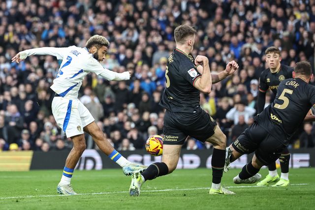 Sky Bet Championship Leeds United v Queens Park Rangers