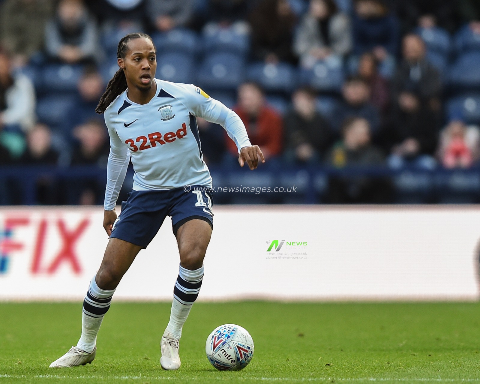 -18th January 2020, Deepdale, Preston, England; Sky Bet Championship, Preston North End v Charlton Athletic : Daniel Johnson (11) of Preston North End in action during the game.

Credit: Richard Long/News Images