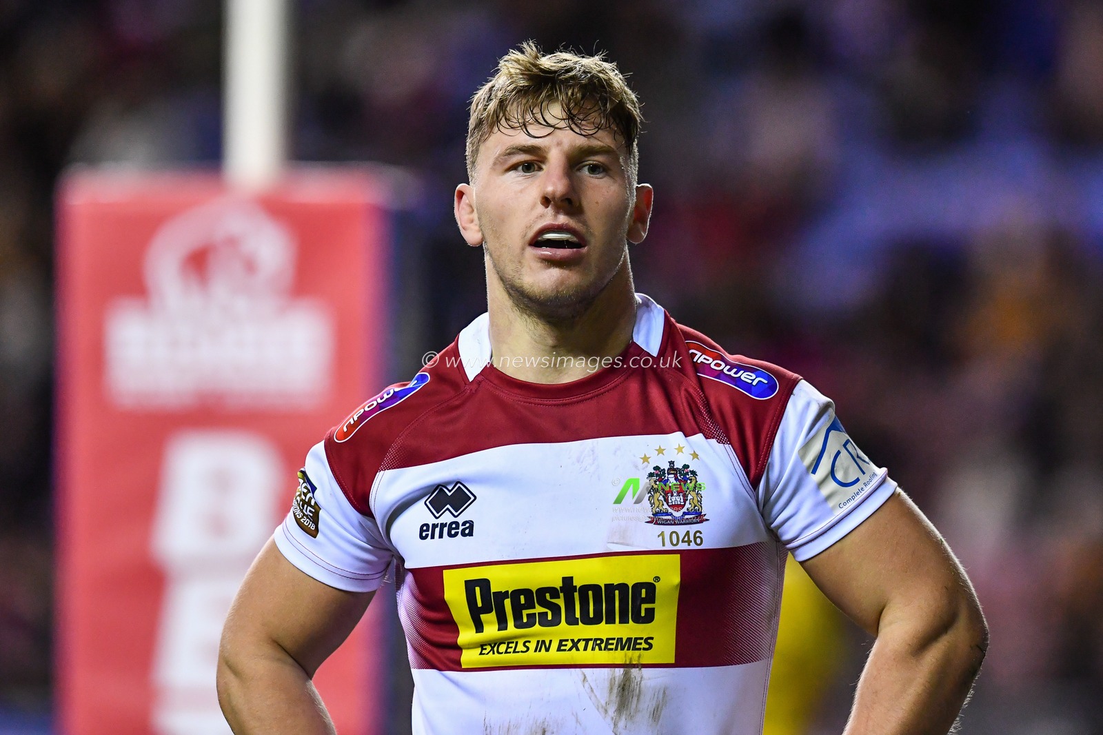 8th February  2019 , DW Stadium, Wigan, England;  Betfred Super League, Round 2, Wigan Warriors vs Leeds Rhinos ; George Williams (6) of Wigan Warriors 

Credit: Craig Thomas/News Images