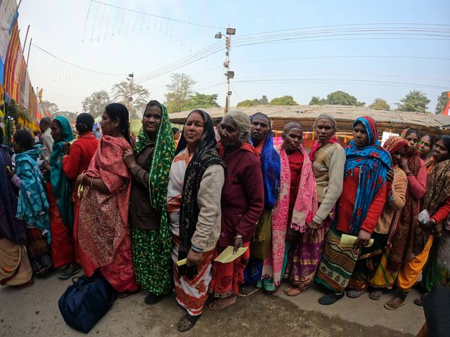 Pilgrims wait in line for a free health check-up camp at a free eye camp at a Gangasagar mela transit camp in Kolkata,India on January 11,2025.Picture by Debajyoti Chakraborty.(Photo: Debajyoti Chakraborty/News Images)